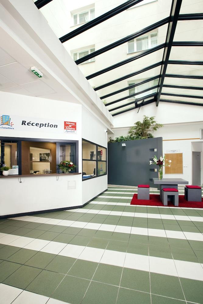 Sejours & Affaires Rennes De Bretagne Aparthotel ภายนอก รูปภาพ