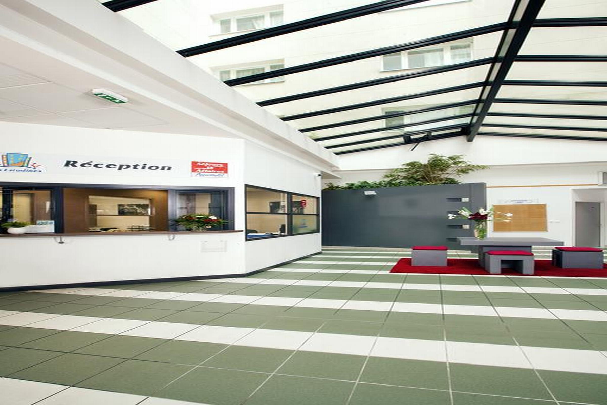 Sejours & Affaires Rennes De Bretagne Aparthotel ภายนอก รูปภาพ